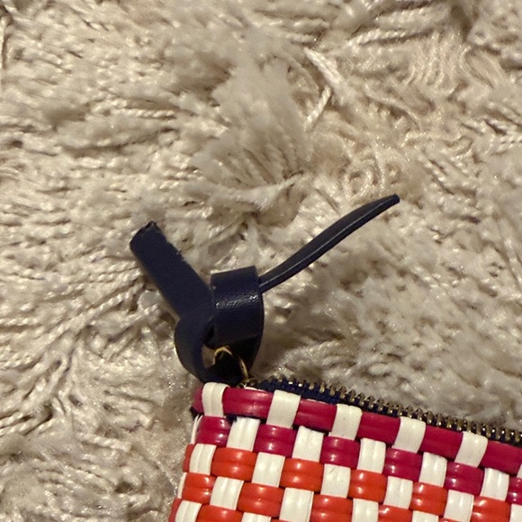 GAP Multicolor Woven Clutch - Picture 3 of 5